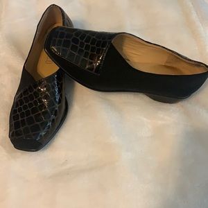 Perkins brown snake skin wedge flat shoes 6.5